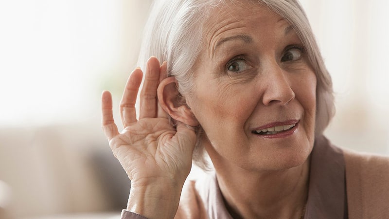 عوارض استفاده نکردن از سمعک و مشکلات کم شنوایی