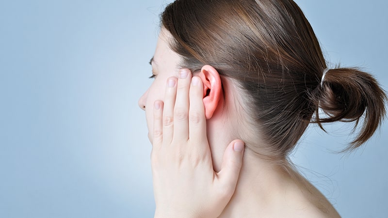 رسیدگی نکردن به علائم عفونت گوش